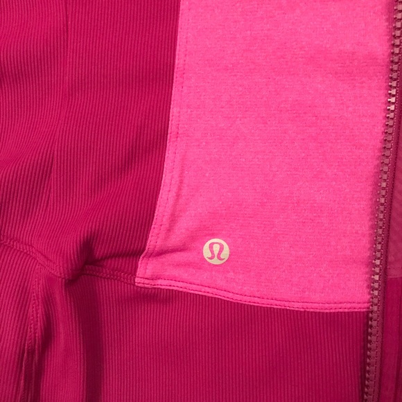 Lululemon reversible pink jacket sz 4 - Picture 3 of 4